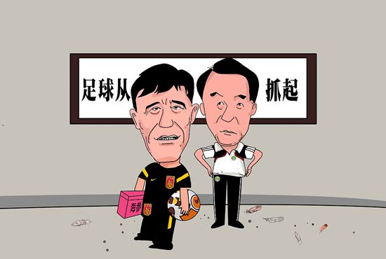 阿姨的脸被遮住了